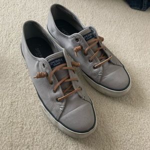 Sperry Crest Vibe Sneaker